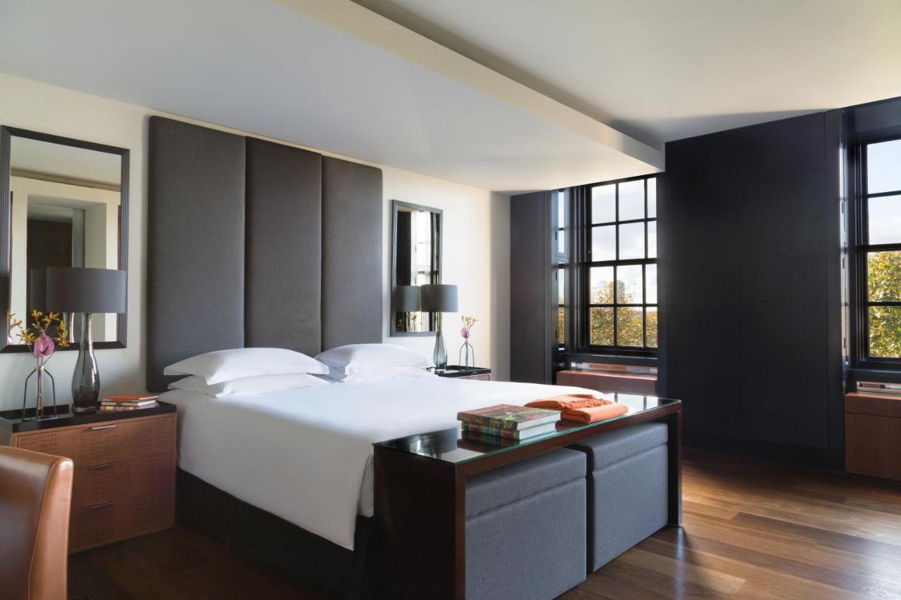 Serpentine Suite