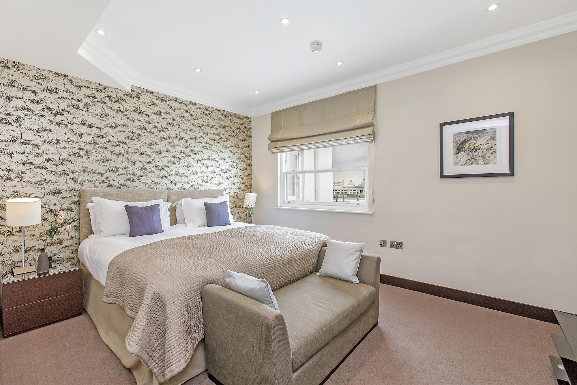 Luxury Four Bedroom Penthouse Terrace