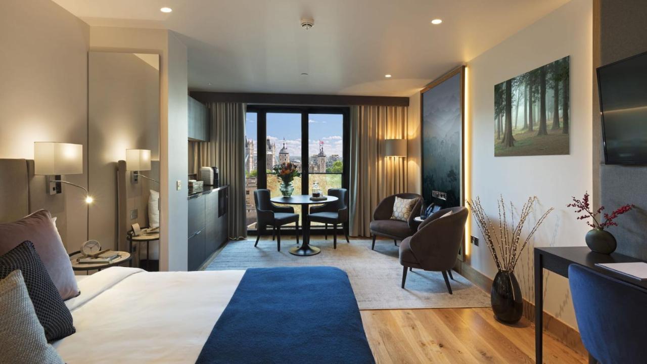 Executive Studio Kitchenette