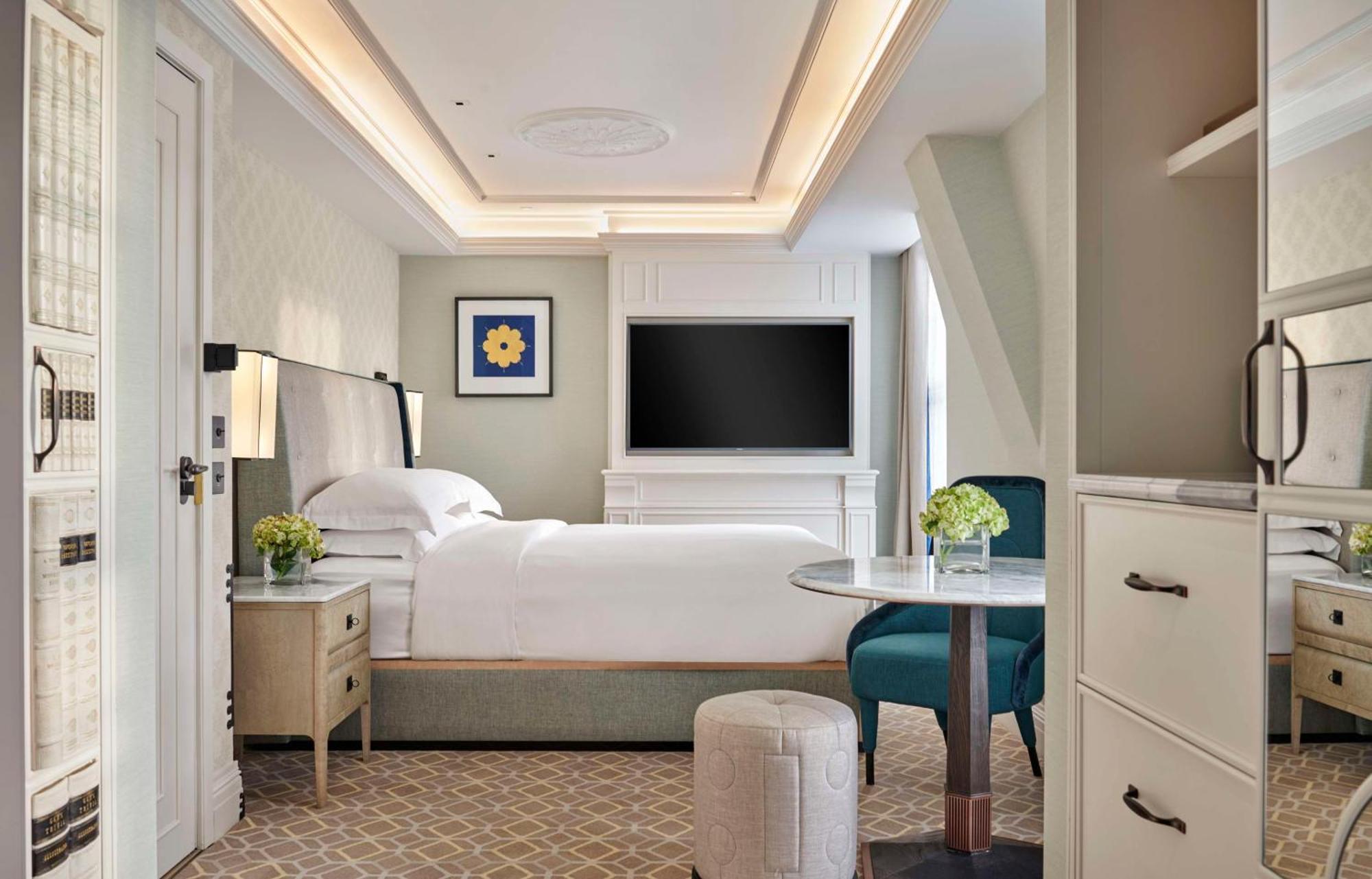 Premium King Room