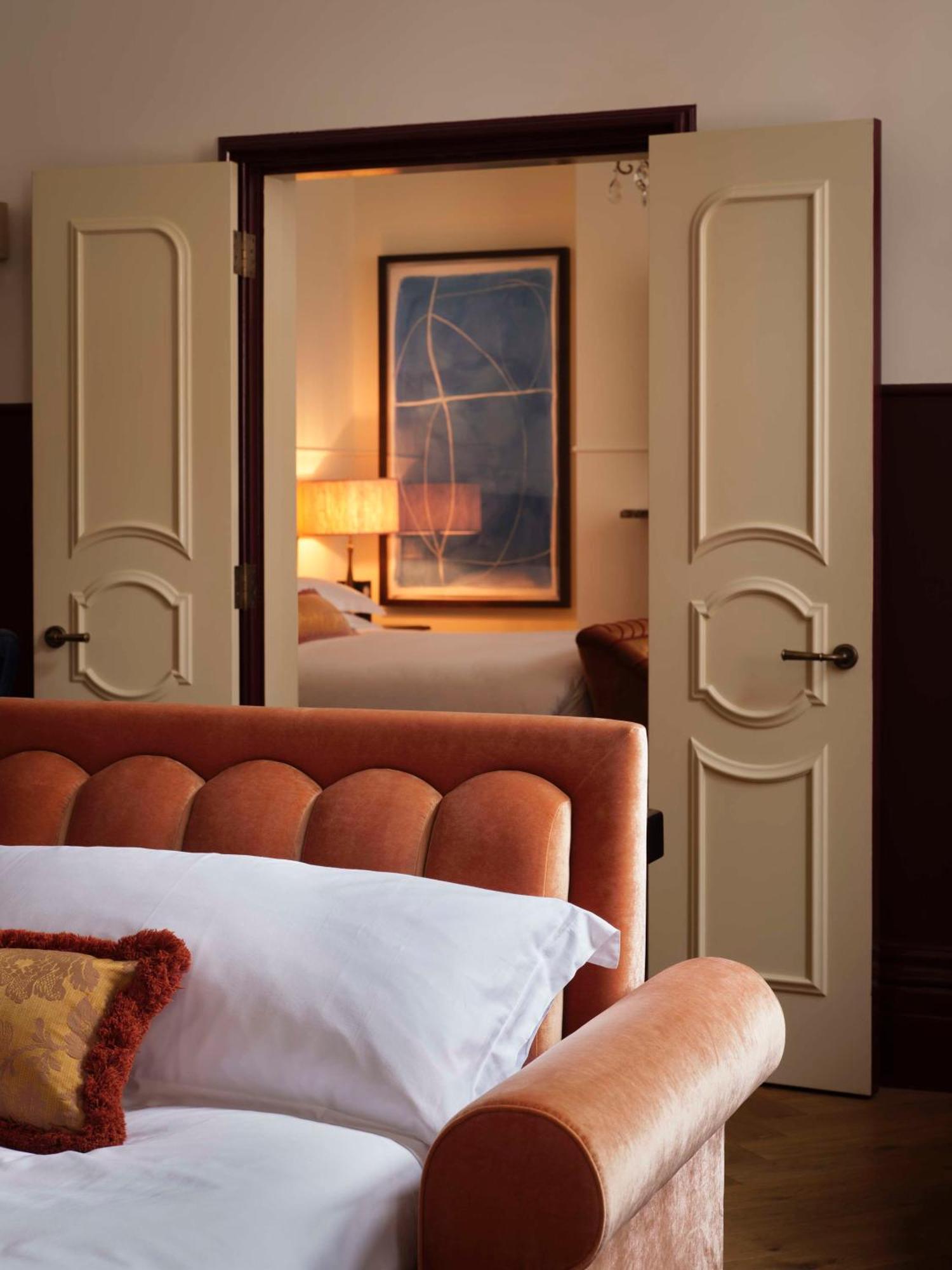 Royal Opera Suite