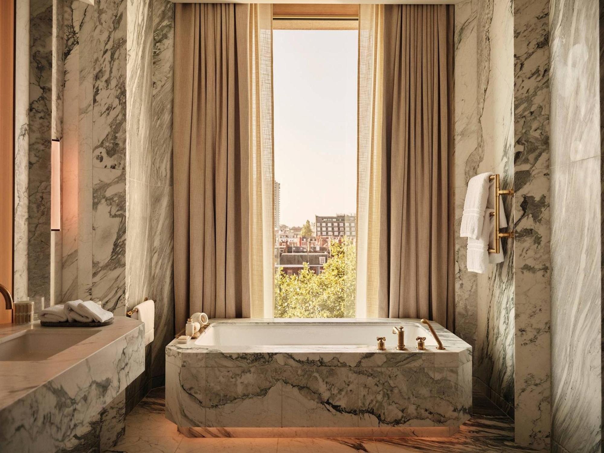 London Suite