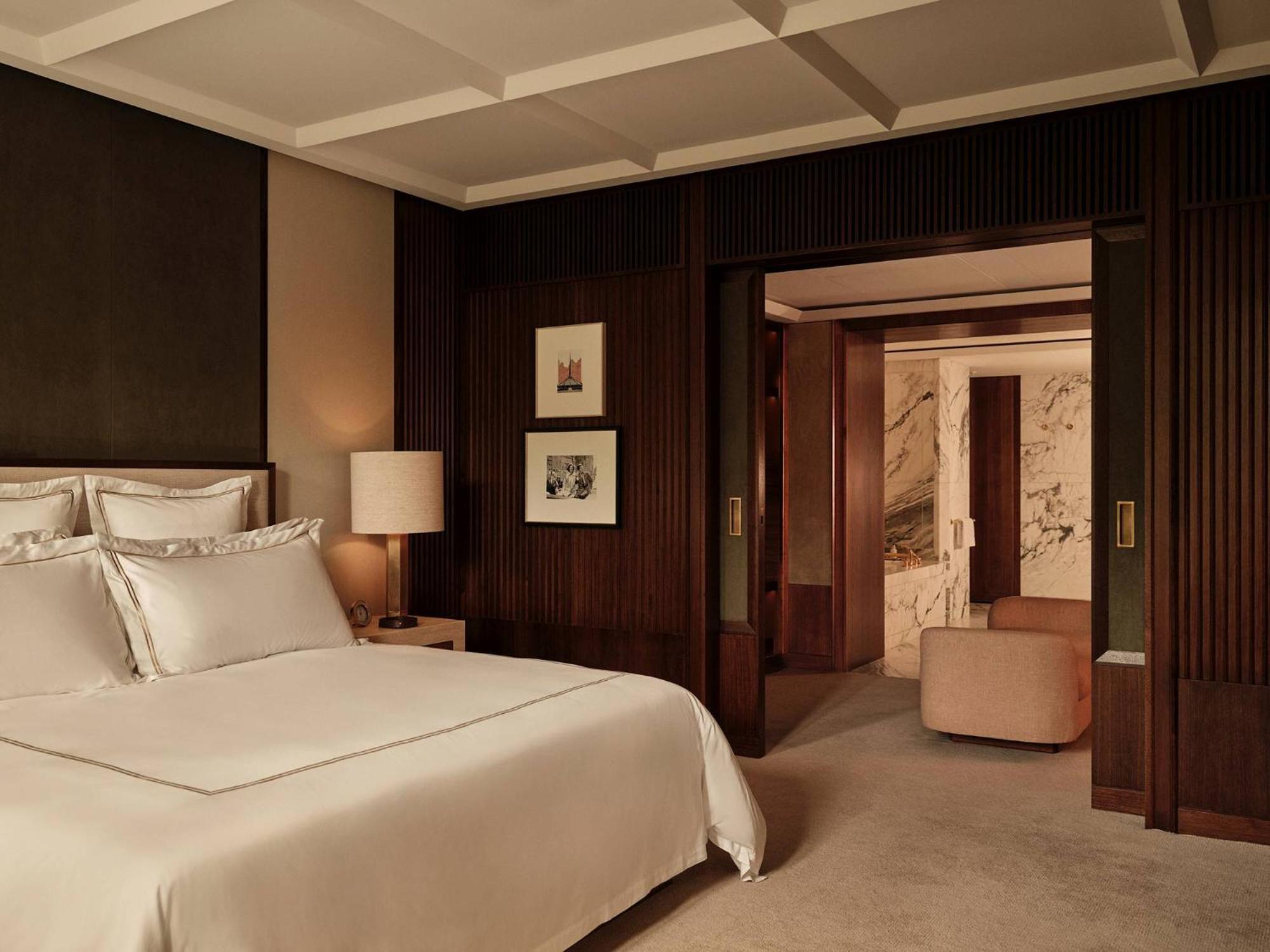 London Suite
