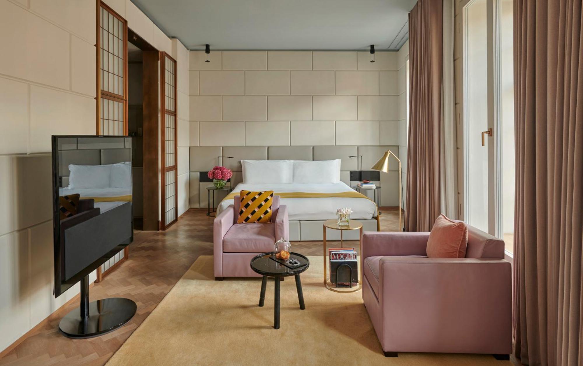 Junior Suite,1722945914:JPEG