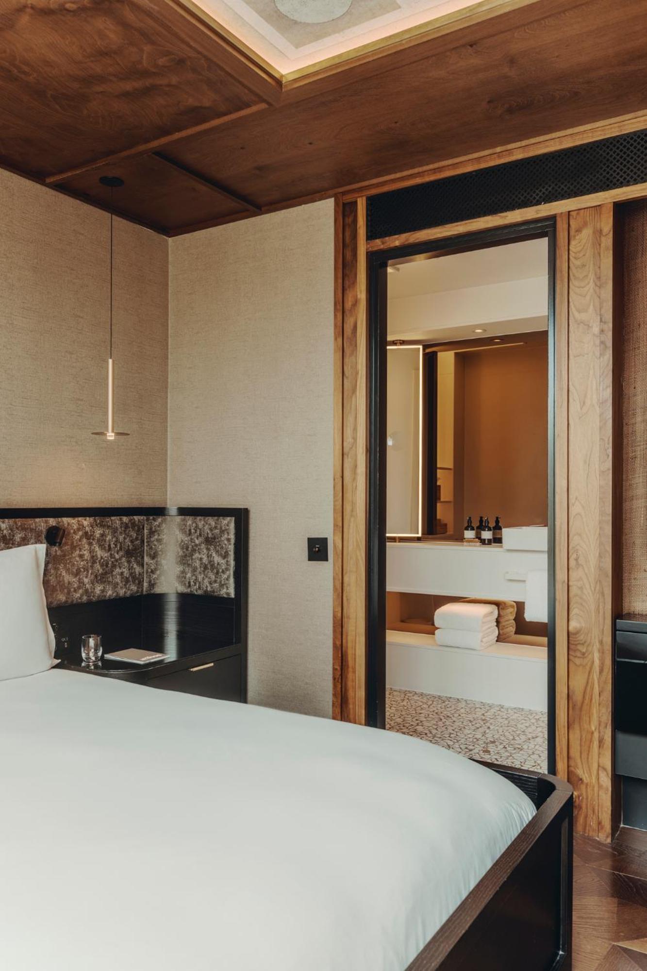 Aethos Skyline Room