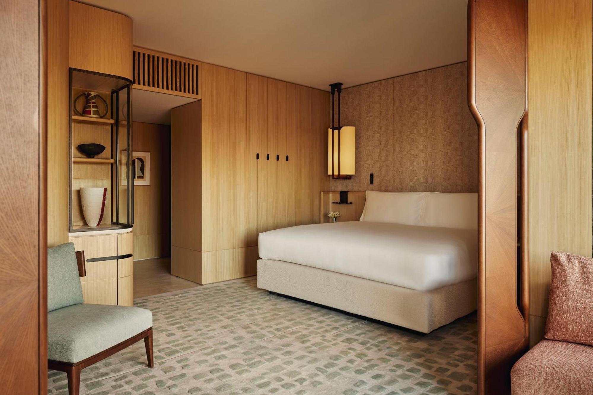 Deluxe Park Junior Suite
