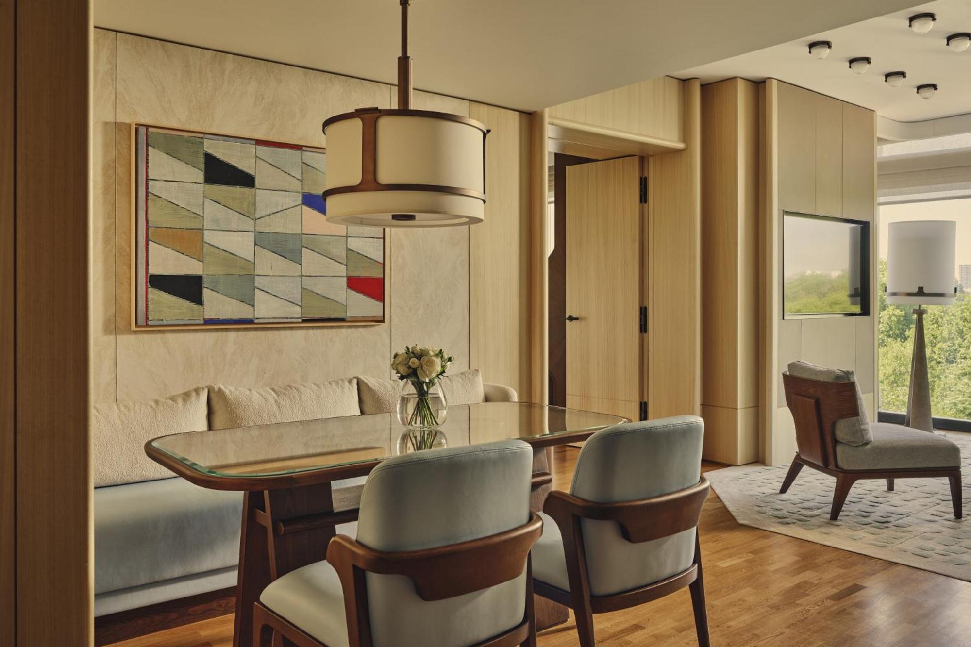 Hyde Park Balcony Suite