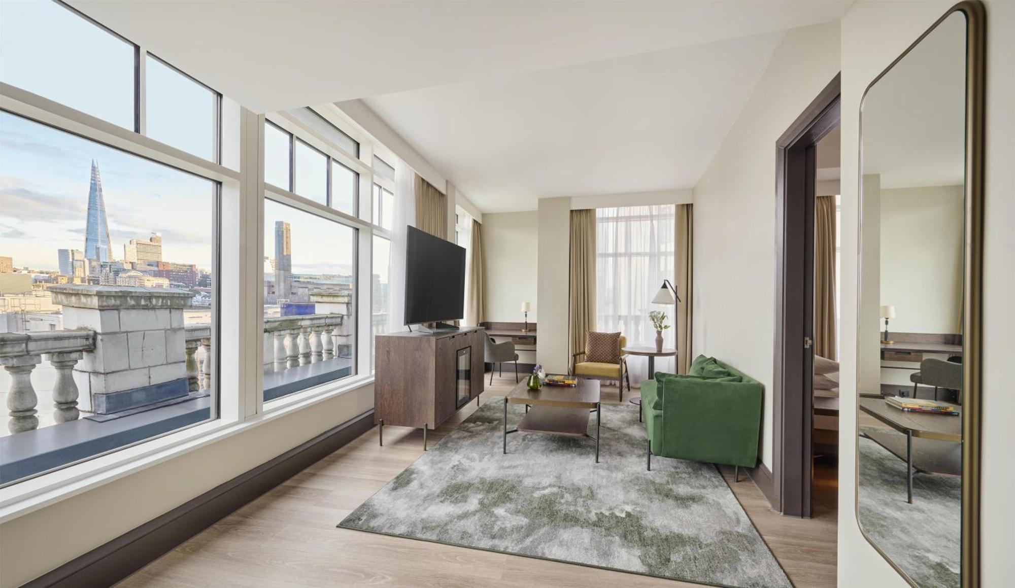 Executive Suite City View
