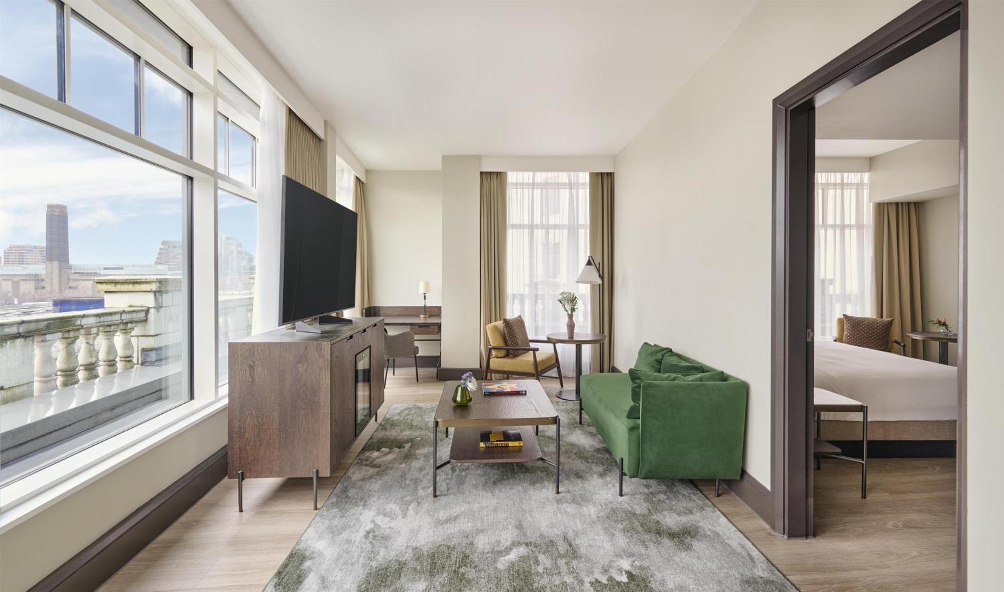 Executive Suite City View