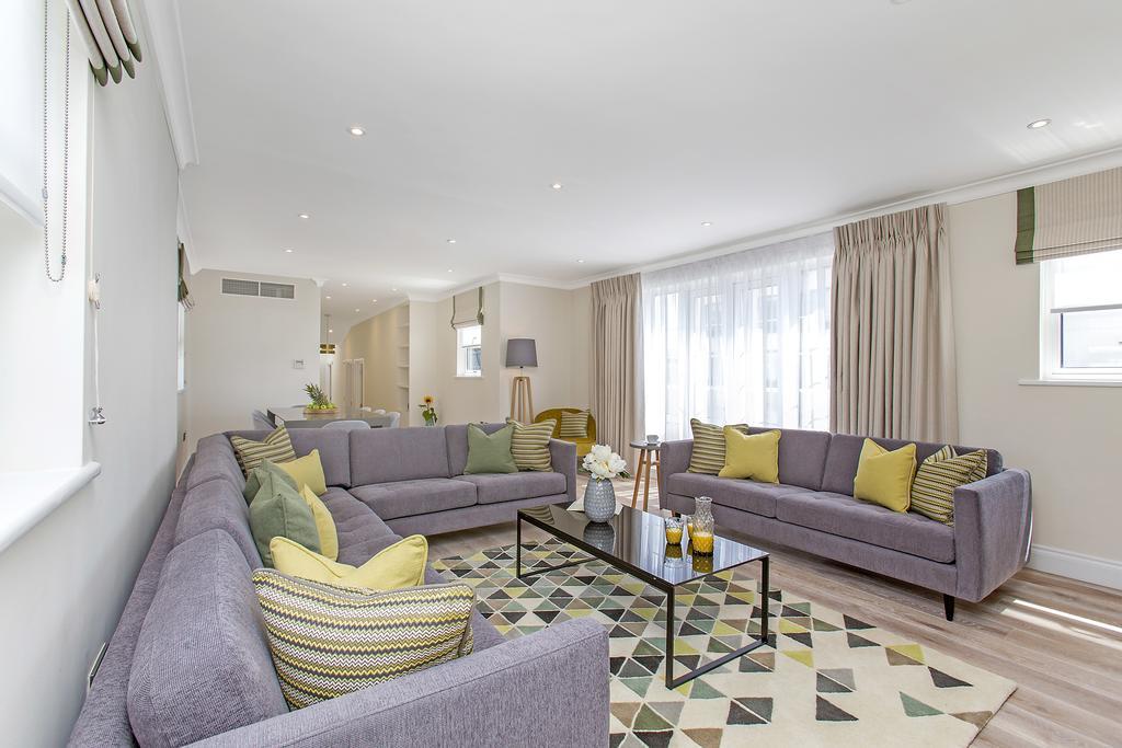 Deluxe Two Bedroom Apartment
