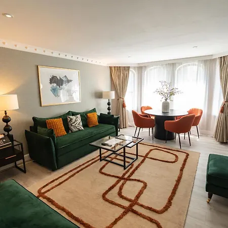 Mayfair House-2