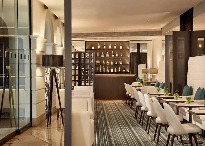 Como The Halkin London
