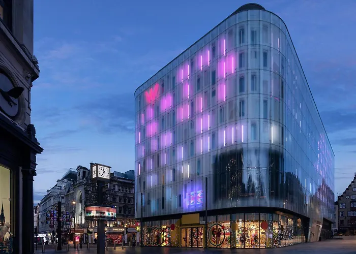 London Hotels 5 StarW