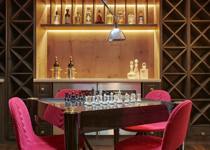 London Hotels 5 StarGreat Scotland Yard